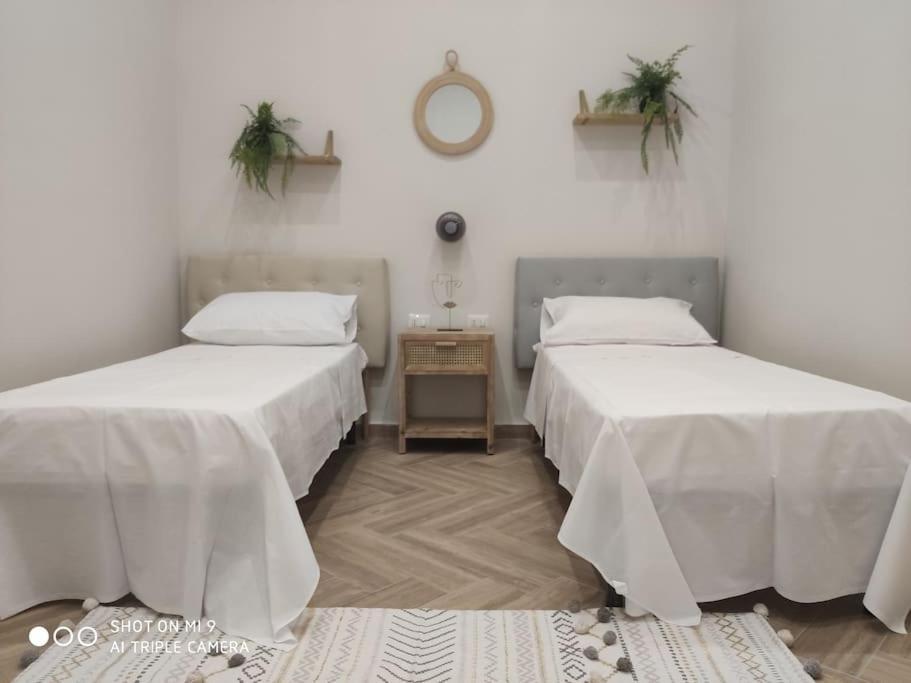 Scio' Apartment-Centro Storico- Наполи Екстериор снимка