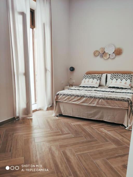 Scio' Apartment-Centro Storico- Наполи Екстериор снимка